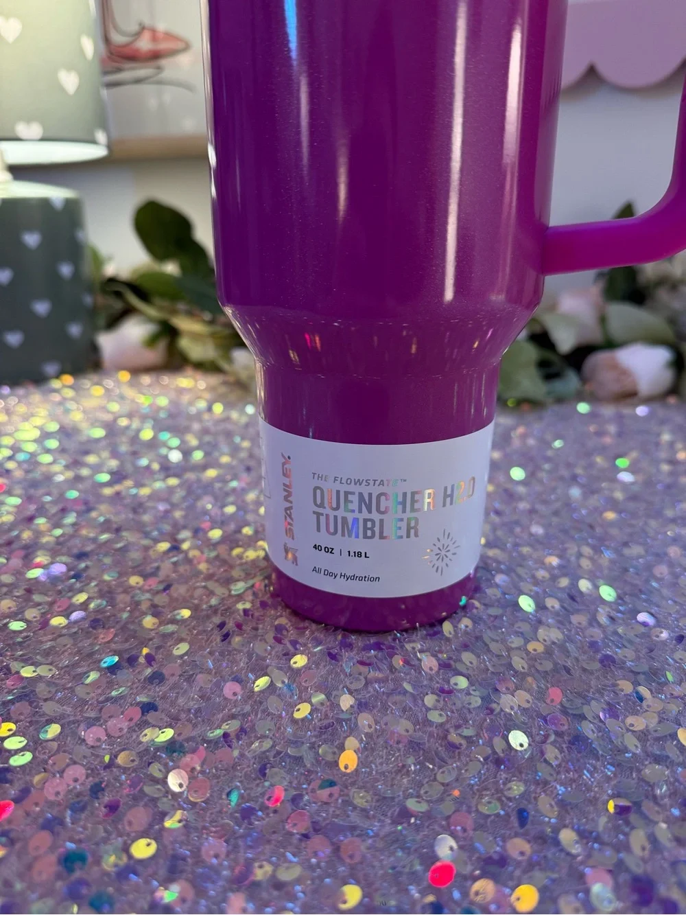 NWT Stanley 40 oz Quencher H2.0
FlowState Tumbler in "Punch
Shimmer" ✨🩷 - Picture 4 of 9
